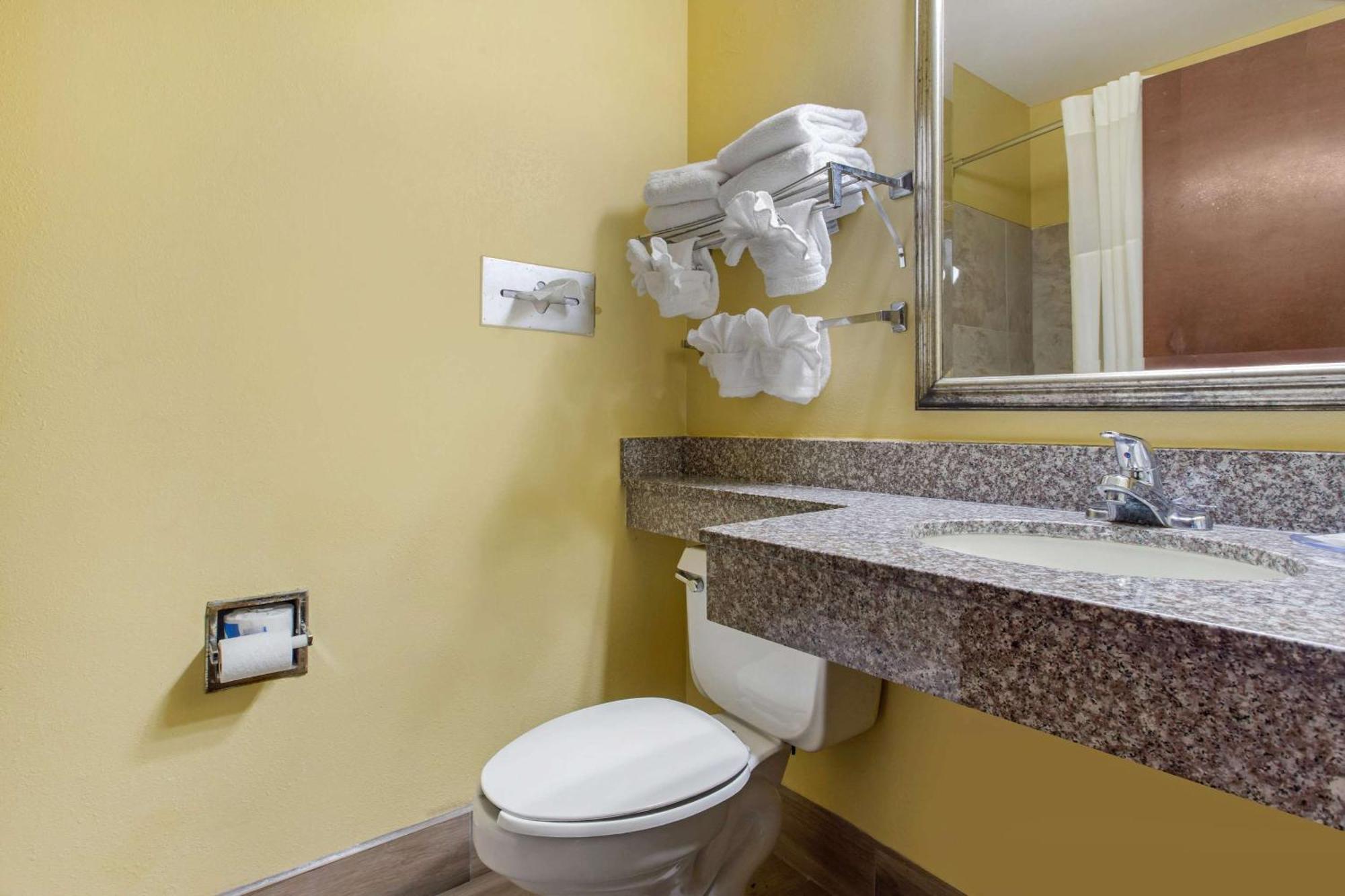 Quality Inn Williamston Exterior foto